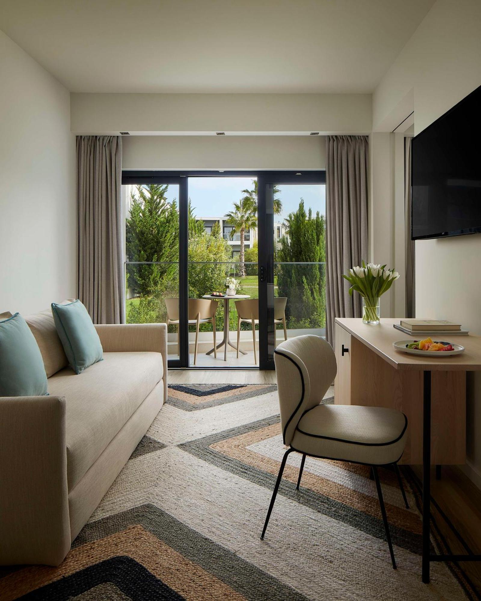 Tivoli Alvor Algarve Hotel Luaran gambar A suite at the hotel