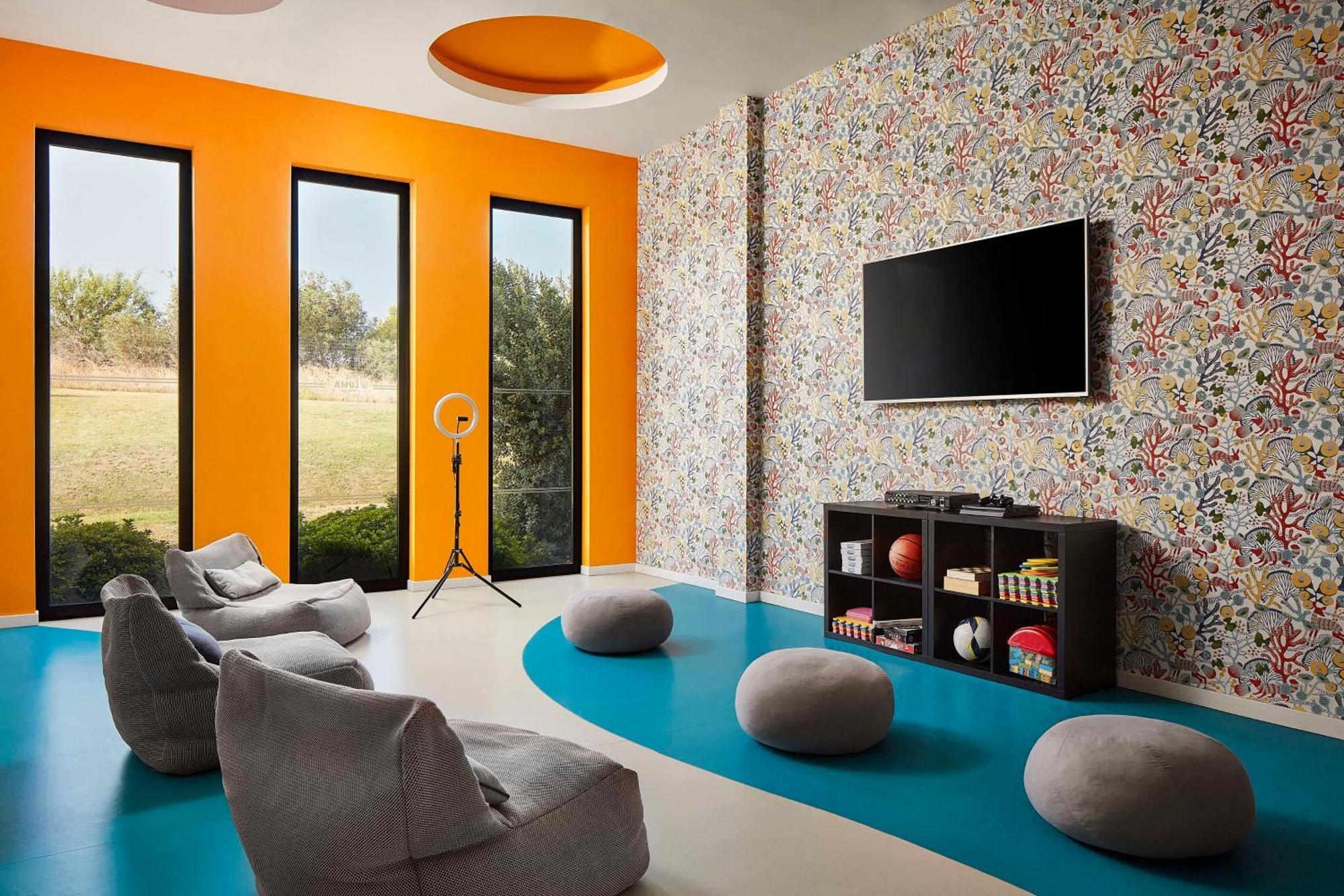 Tivoli Alvor Algarve Hotel Luaran gambar A room with a vinyl floor
