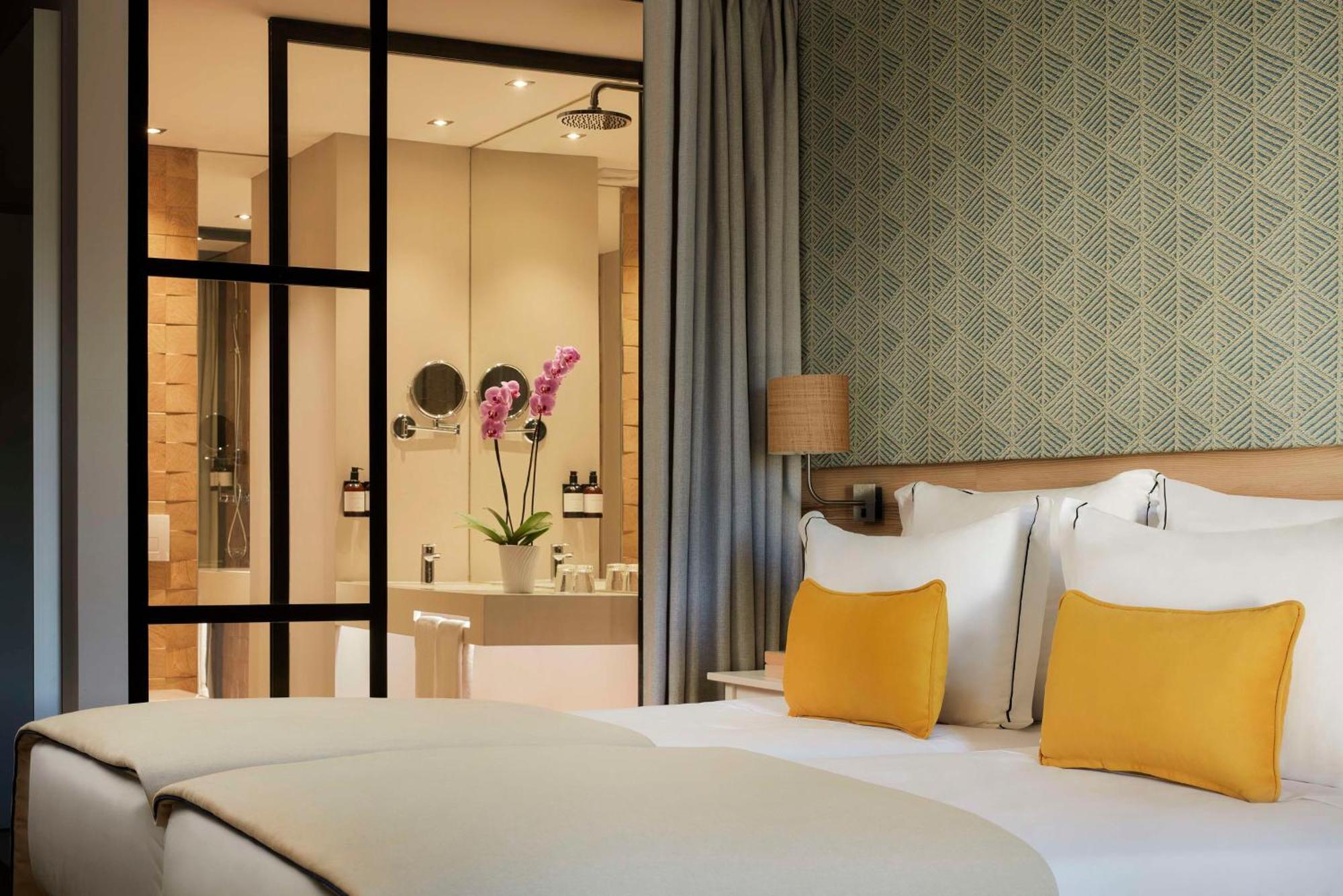 Tivoli Alvor Algarve Hotel Luaran gambar A room at the hotel